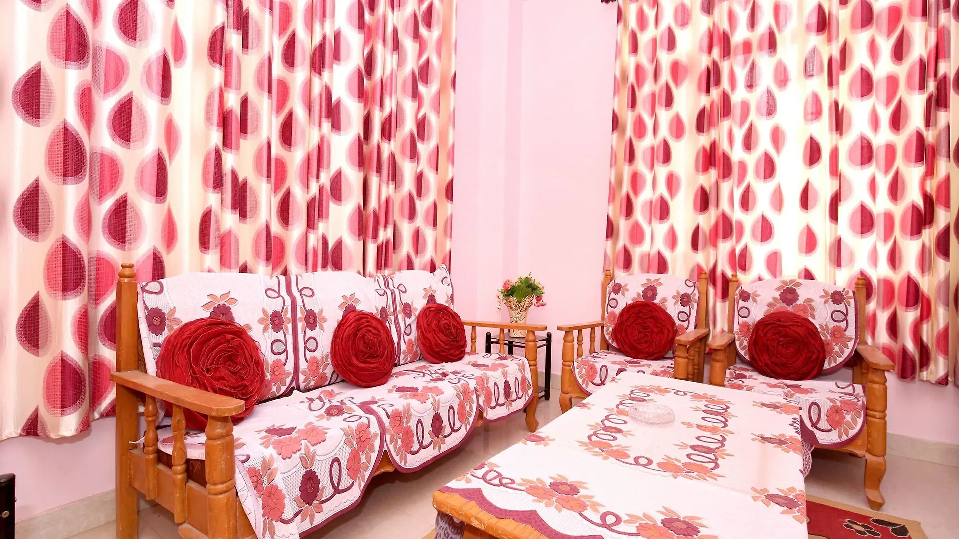 Oyo 11738 Home Cozy 2Bhk Bhattakufar Shimla 0*,  Inde